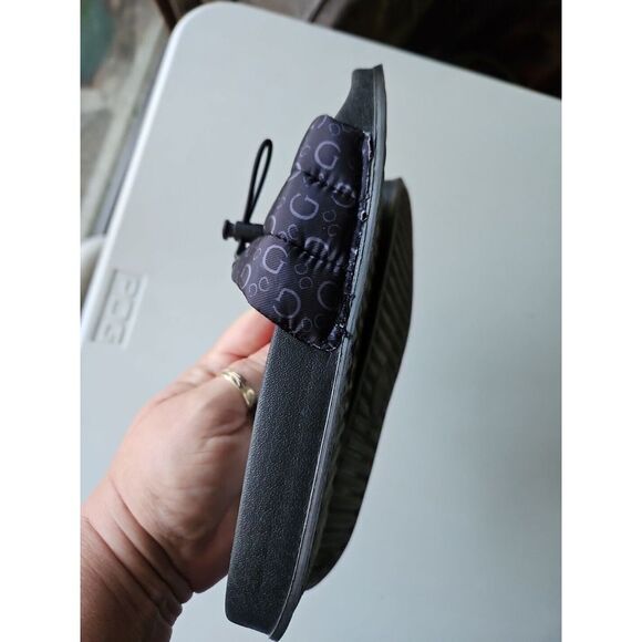 GUESS SLIDES SANDALS Black Puffy Quilted Black‎ Sz 5 - Picture 8 of 8